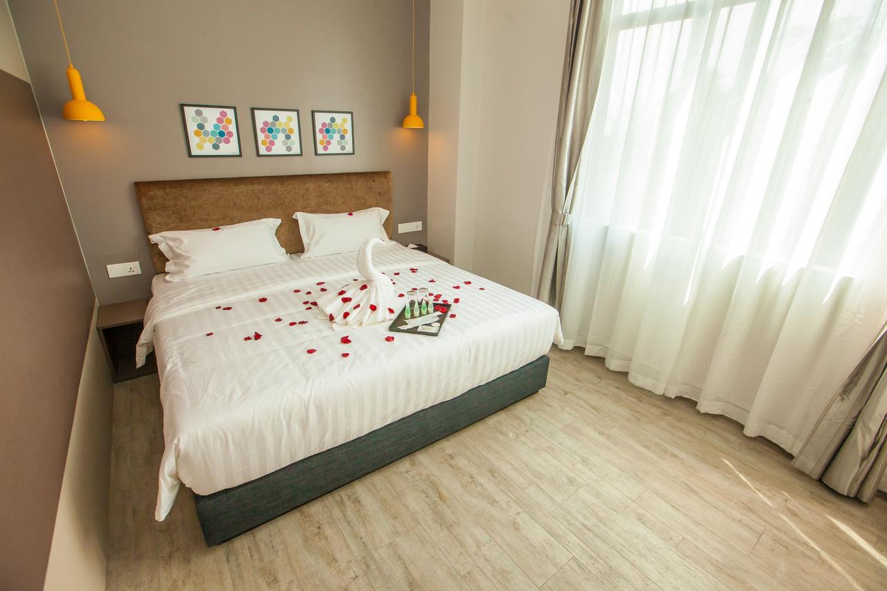 Bzz Hotel Skudai Εξωτερικό φωτογραφία