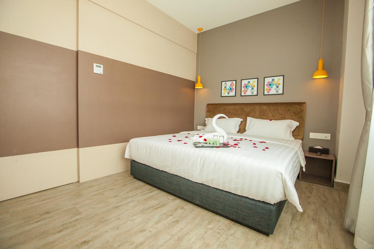 Bzz Hotel Skudai Εξωτερικό φωτογραφία