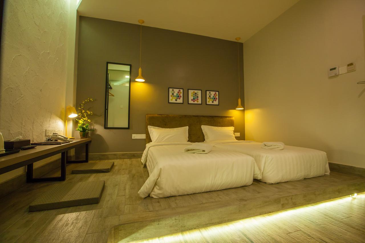 Bzz Hotel Skudai Εξωτερικό φωτογραφία