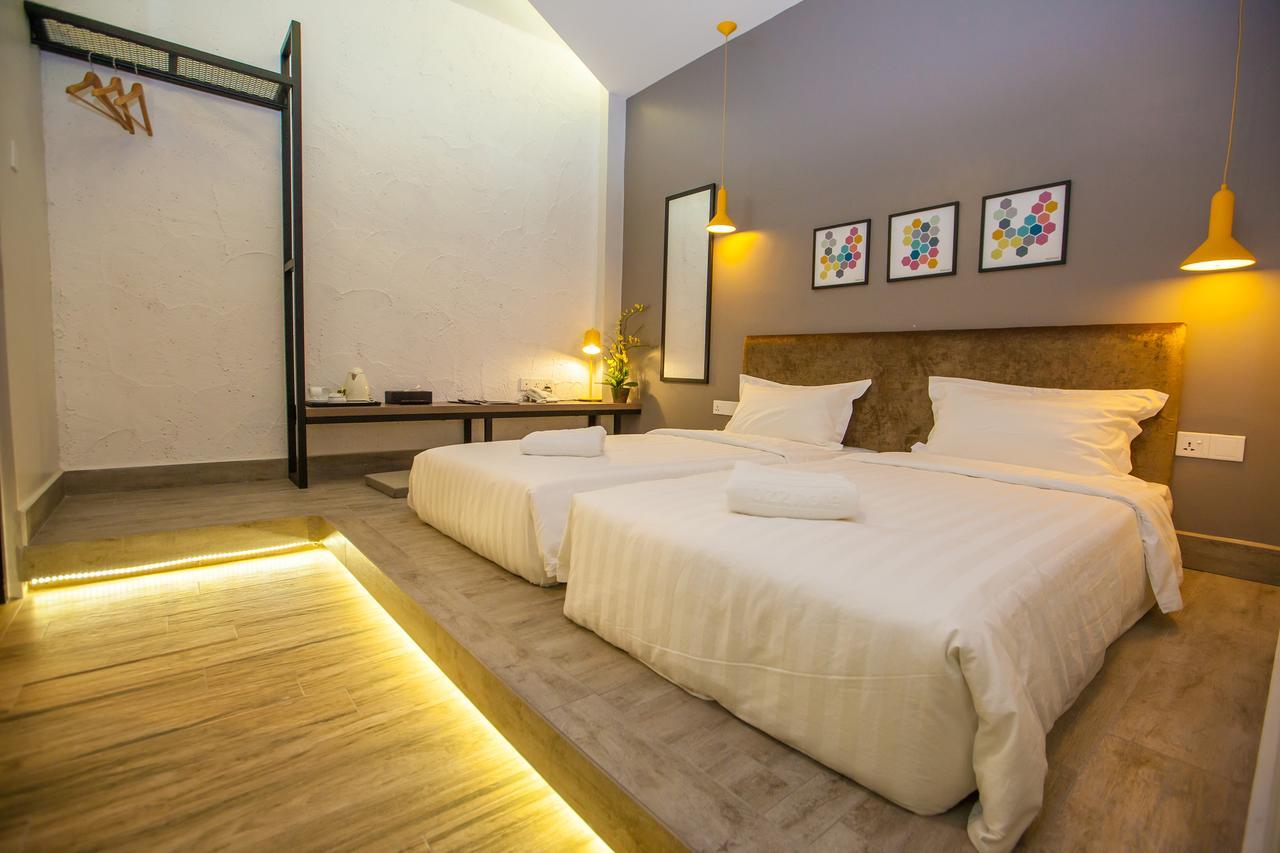 Bzz Hotel Skudai Εξωτερικό φωτογραφία