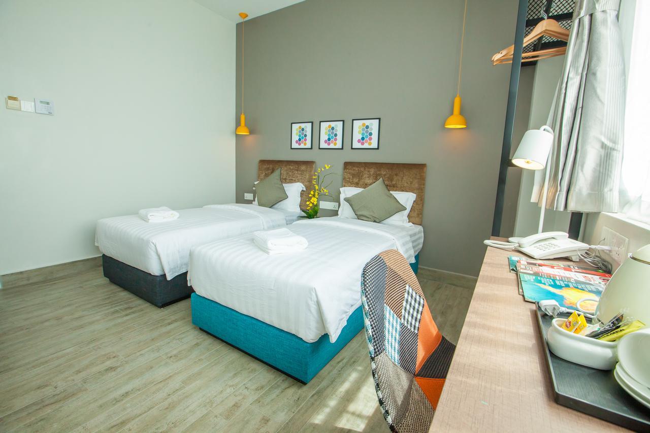 Bzz Hotel Skudai Εξωτερικό φωτογραφία